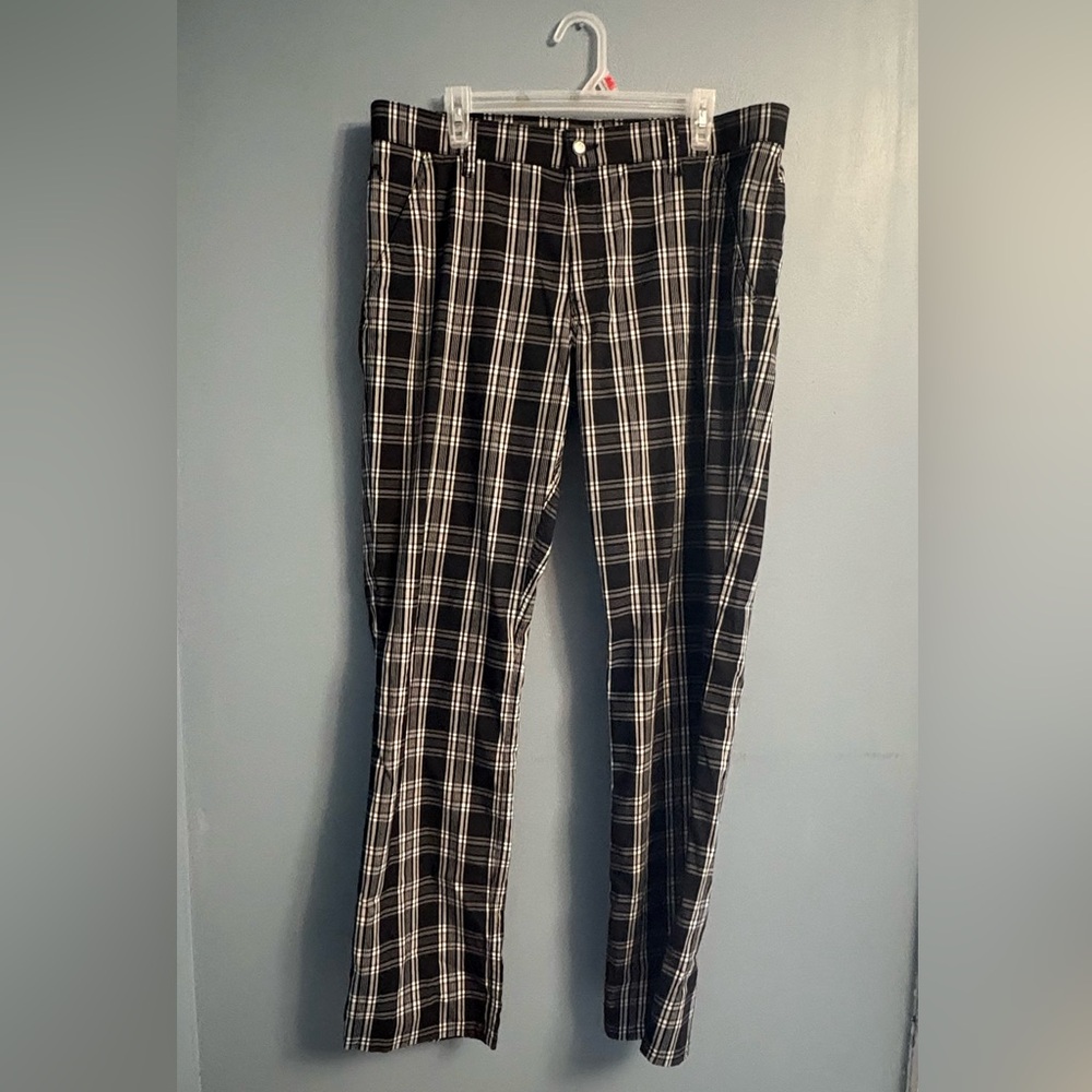 Alberto Men’s Black and White Plaid Pants in Pristine Condition!!